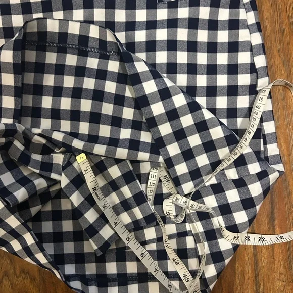 Plaid Mini Skirt in Navy Blue and White Women’s Size 10 - Picture 7 of 9